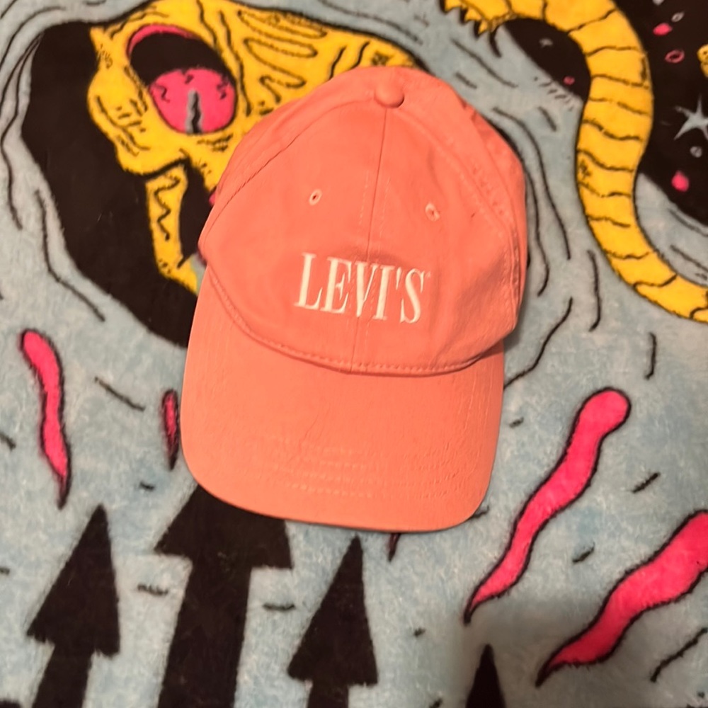 Pink Levi’s hat